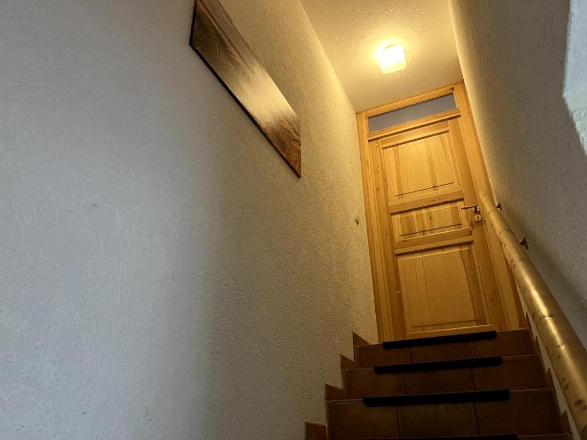 Ferienwohnung Lasse In Wieck Bagian luar foto
