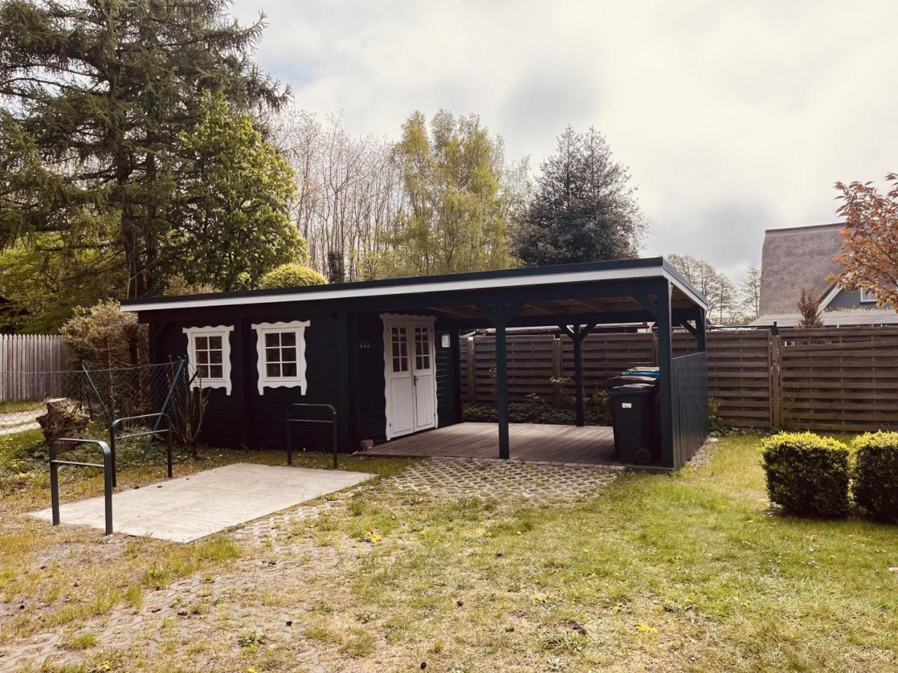 Ferienwohnung Lasse In Wieck Bagian luar foto